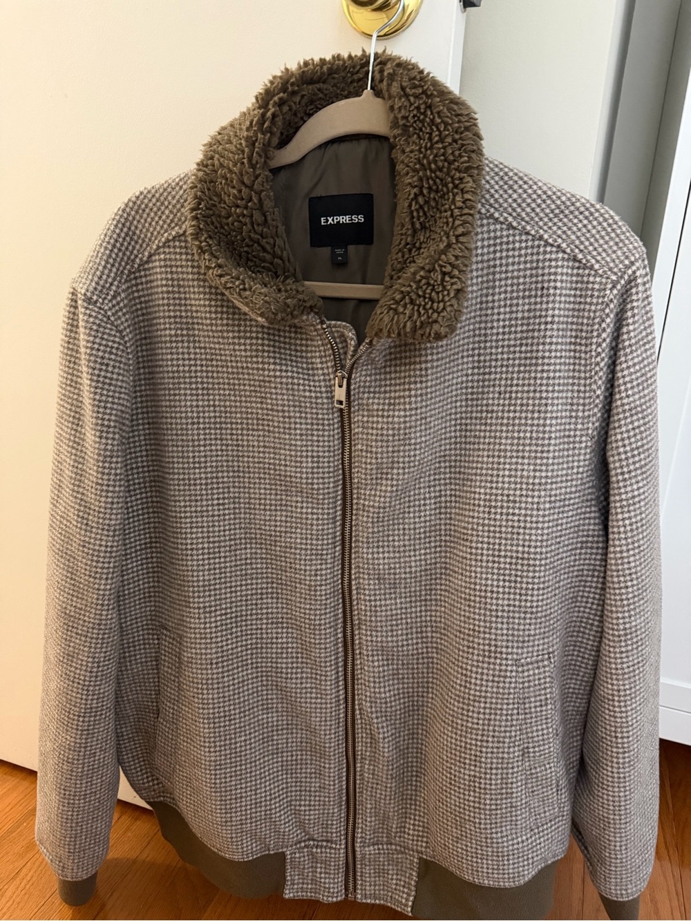 Express Taupe Houndstooth Bomber Jacket with Sherpa Collar